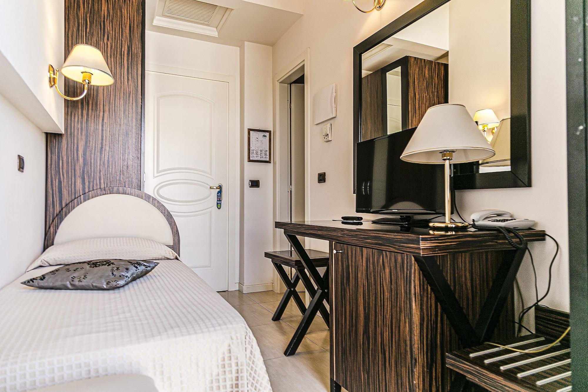 Hotel Metropolitan Bellaria-Igea Marina Dış mekan fotoğraf